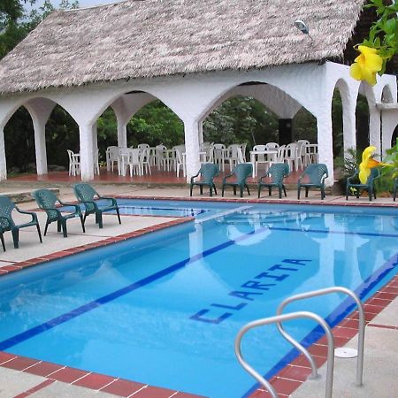 Centro Recreacional Villa Clarita 里韦拉 外观 照片